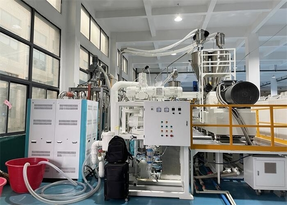 Kristallisator-Trockner OCR-160 HAUSTIER Winkels des Leistungshebels TPU fertigte Farbe mit weniger Energie besonders an