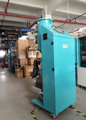 Automatische Lademaschine mit Motor von 15 kW für das reibungslose und schnelle Laden von Plastik