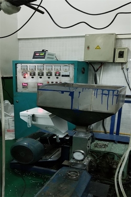 220V / Plastikvolumetrische Dosiereinheit mischmaschine 380V Masterbatch