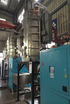 LCD-Anzeige Kunststoffentfeuchtender Trockner 1000*1000*1700mm Stromversorgung 220V 50Hz