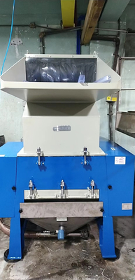SKD-Plastikwiederverwertungs-Granulator-Maschine, industrieller Plastikreißwolf 3.75kw