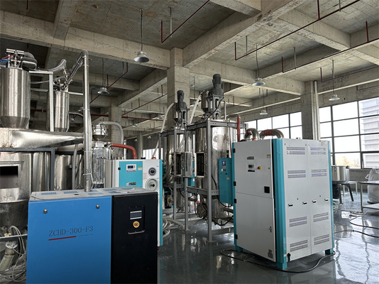 Luftkühlung 4-30KW Haustierkristallisierungsmaschine Kunststoffkristallisierer mit automatischer Reinigung